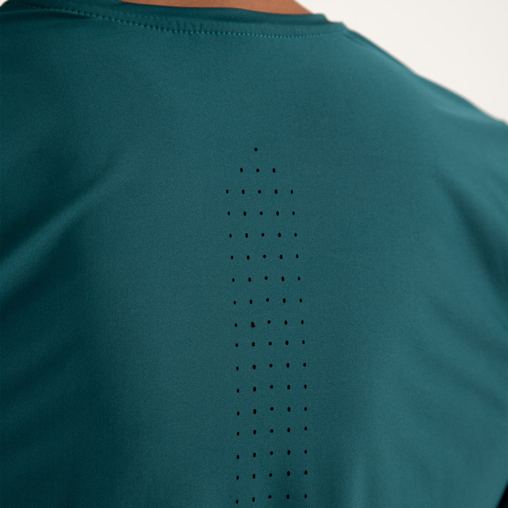 Camiseta MC Aero Essentials