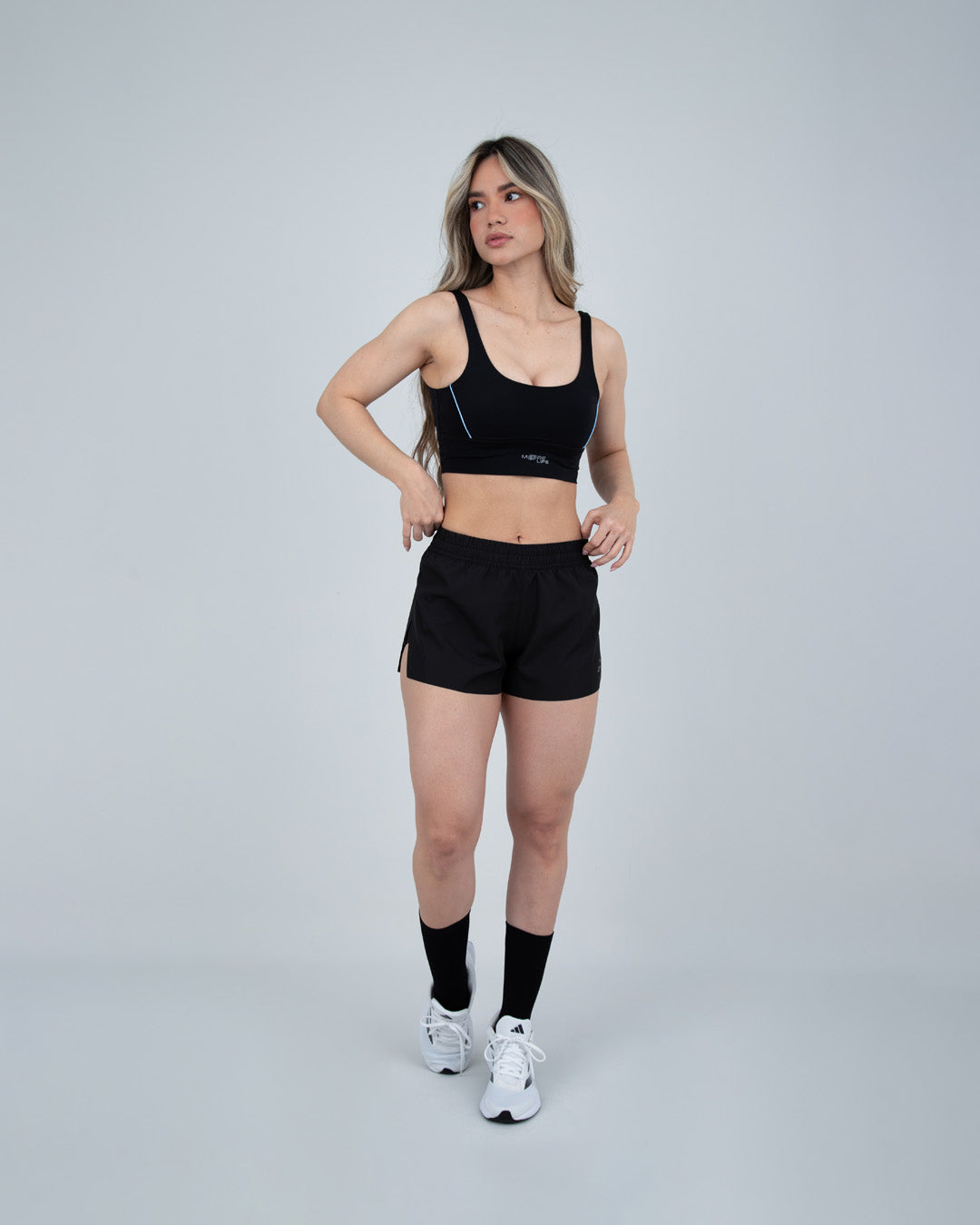 Top con Sesgos Negro Azul