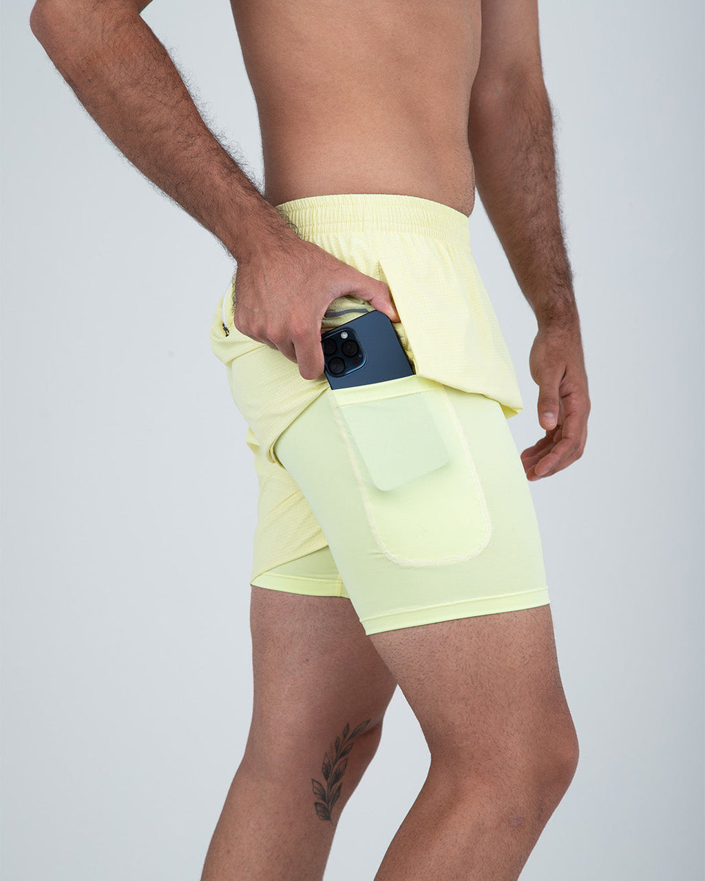 Pantaloneta LIGHT PRO Amarilla