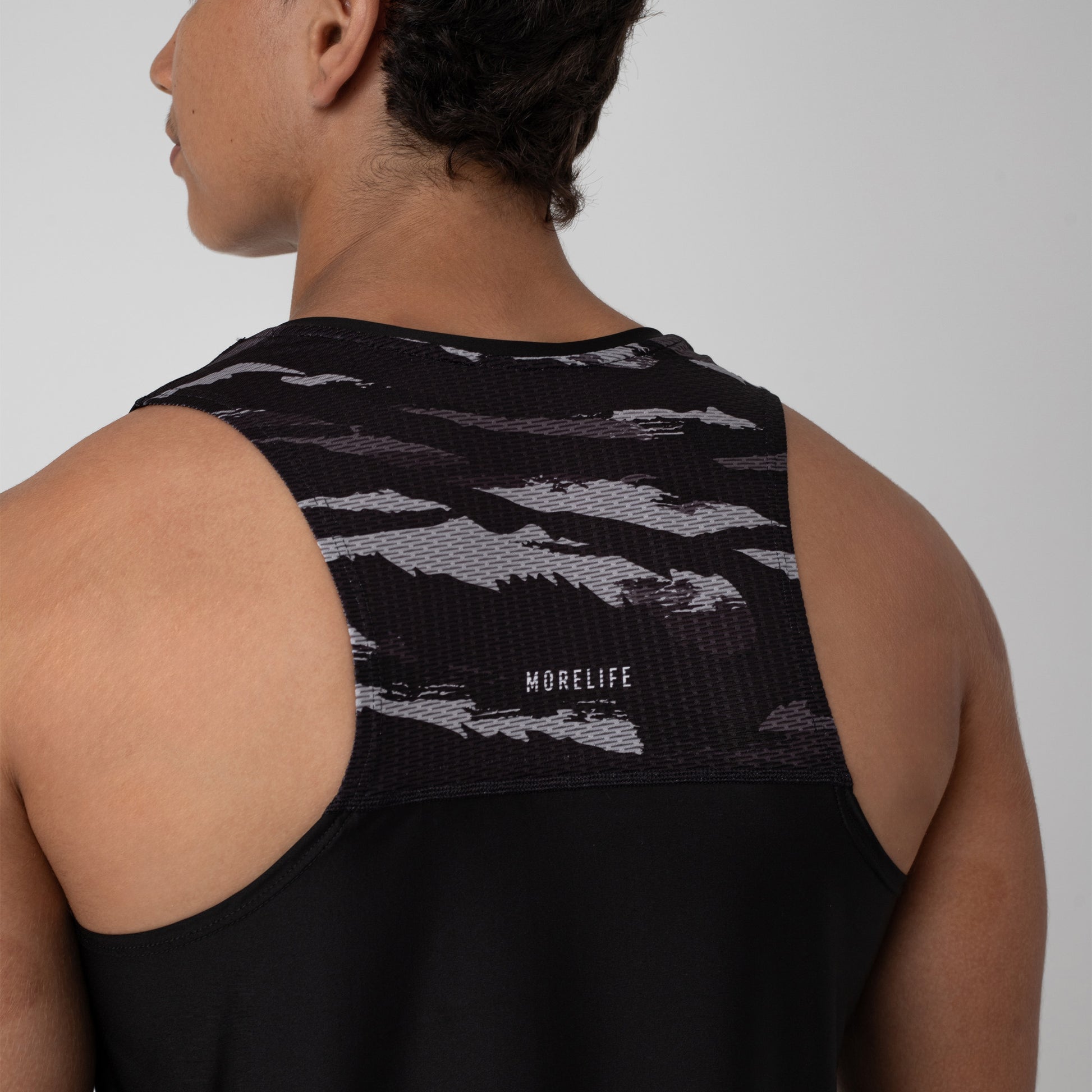 Camiseta MS Aero Negra