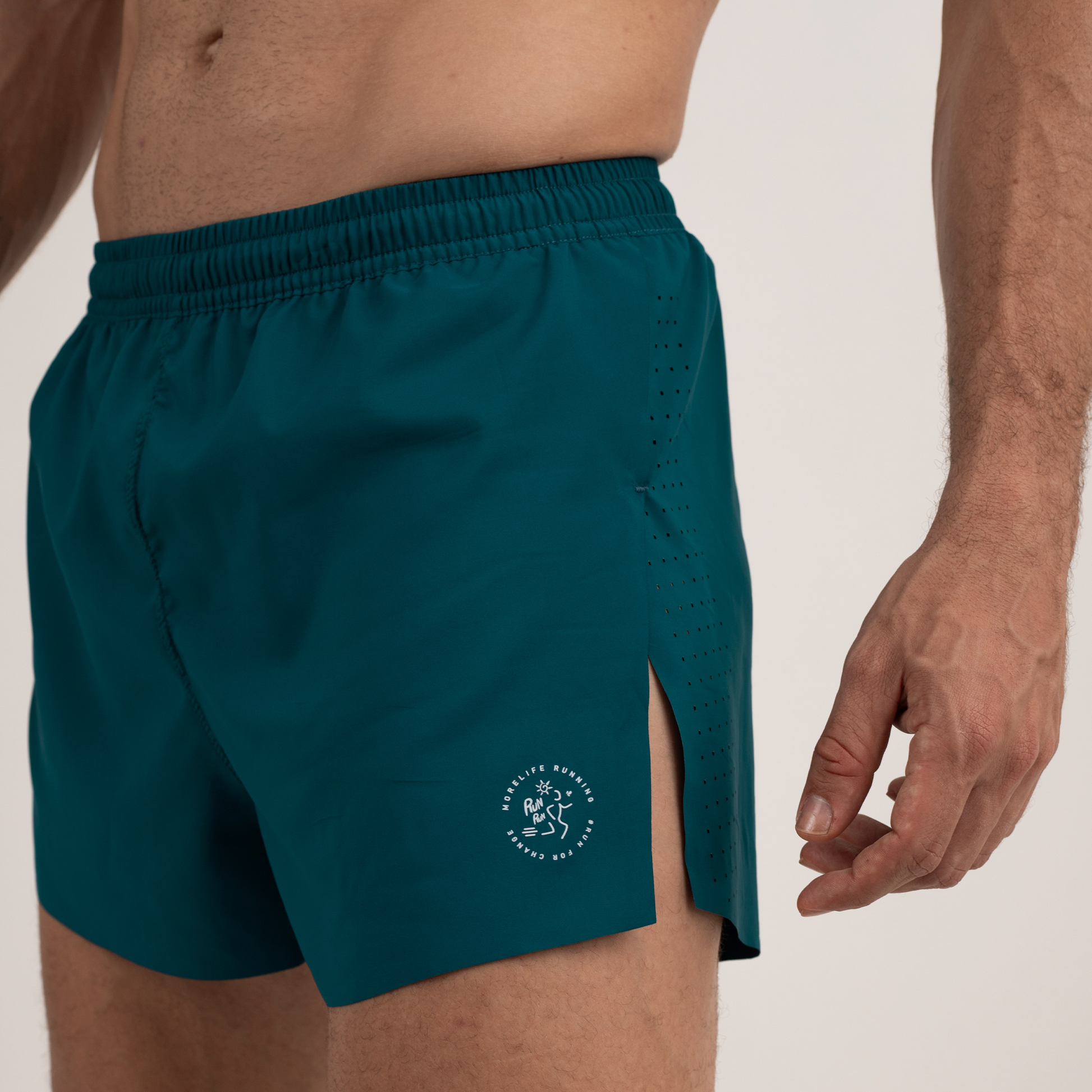 Pantaloneta corta petroleo