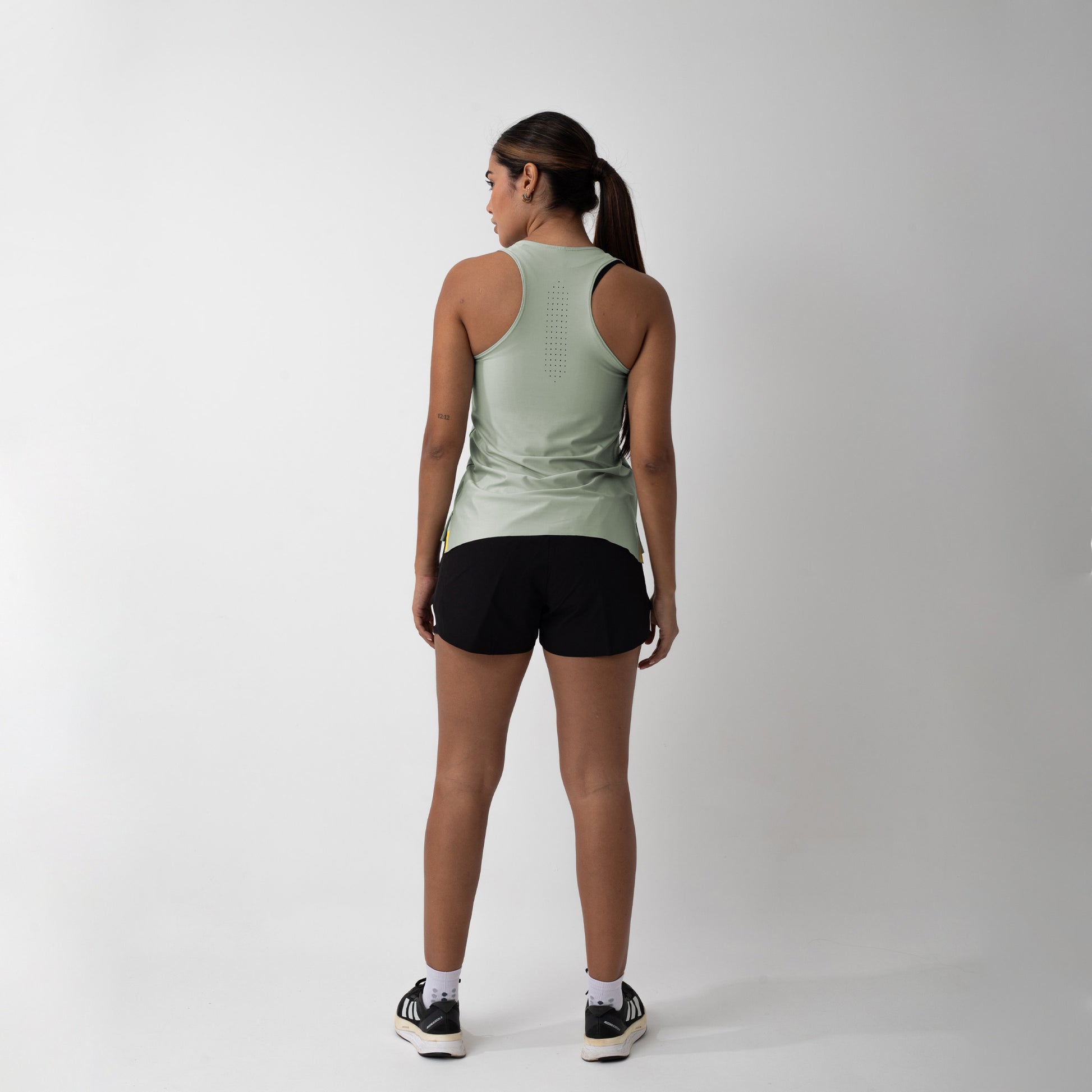 T-shirt tank aero oliva